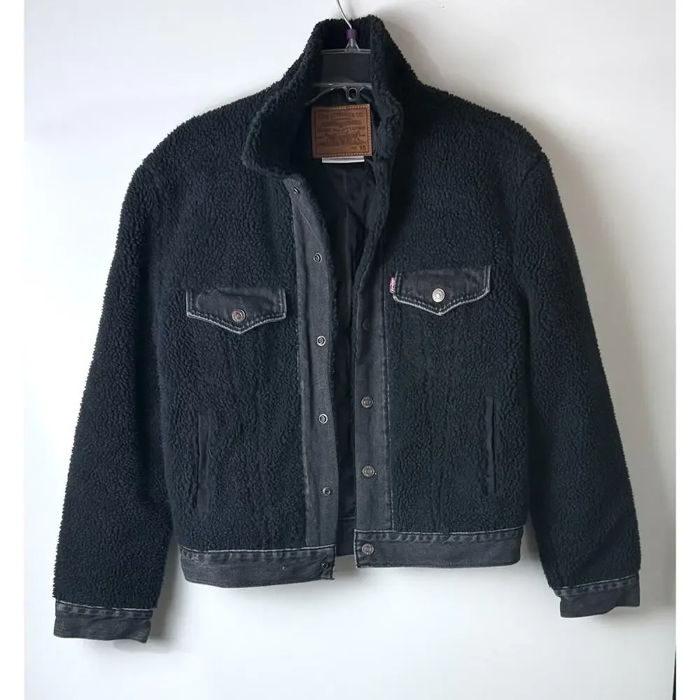 Levi’s Premium Ex-boyfriend Sherpa Trucker Jacket MSRP 168 Button Snaps XS - Picture 2 of 5
